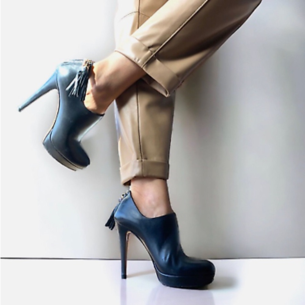 Gucci booties